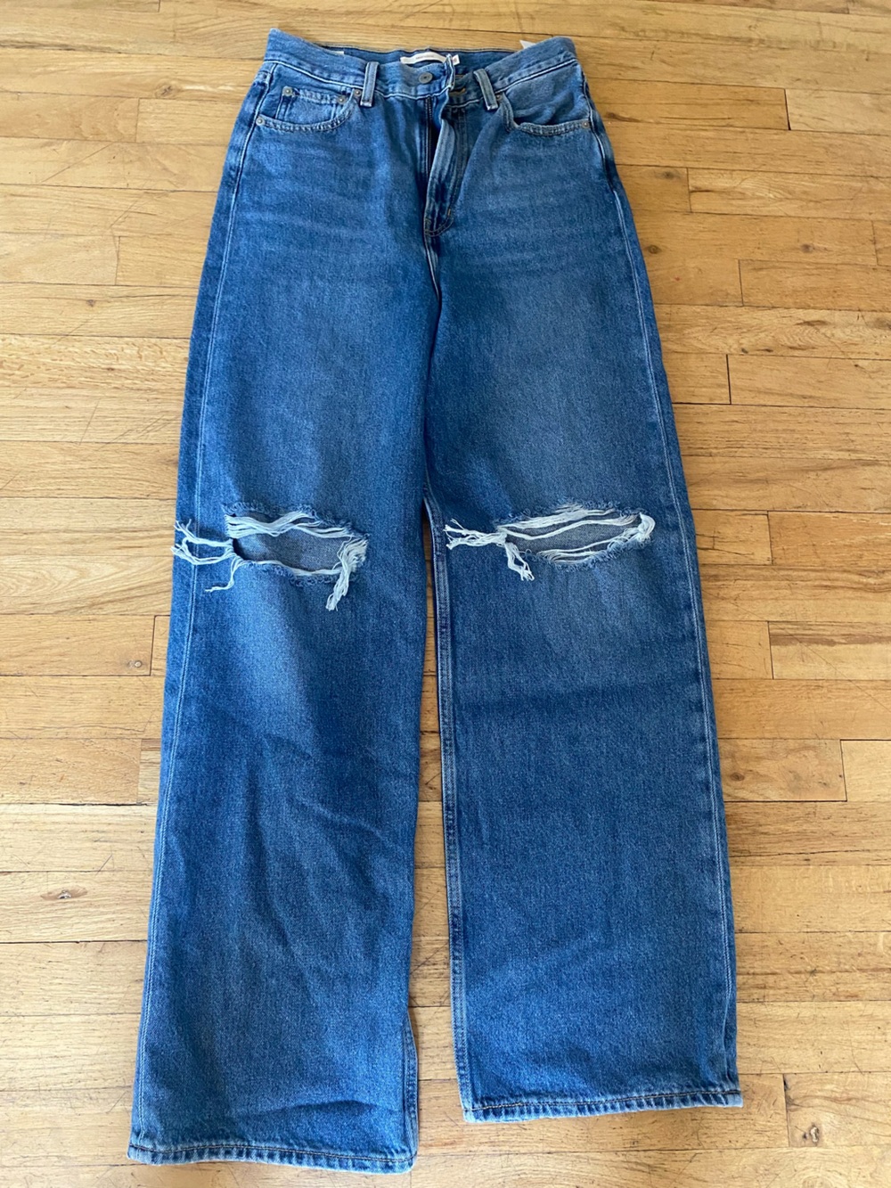 Levi’s jeans. Size 26. High loose style